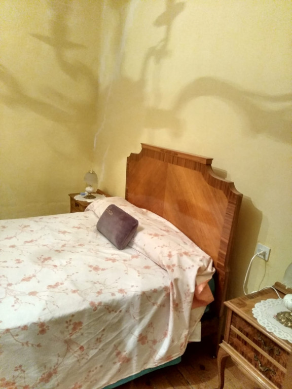 Casa Muy Buenas Condiciones Con Jardin