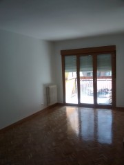 Piso Reformado 2017,de 4 Dormitorios Con Garaje Amplio