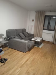Estudio De Un Dormitorio Con Garaje Y Trastero