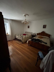 Gran Casa Para Vivir Con Patio Y Amplia Huerta